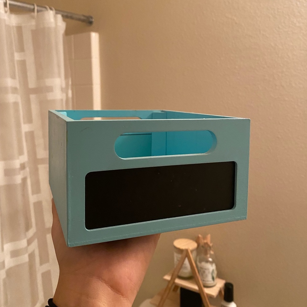 4/$14🦋 Small Blue Bin w chalkboard label